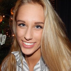 Meet your Posher, Ally